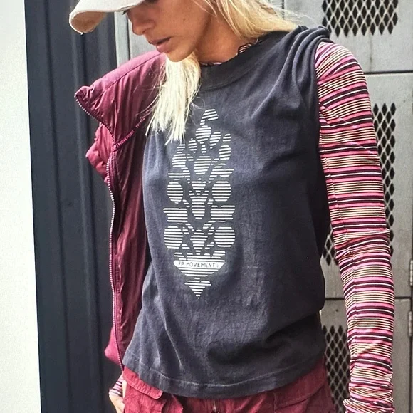 FP Movement Game Time Logo Tee - Picture 3 of 5